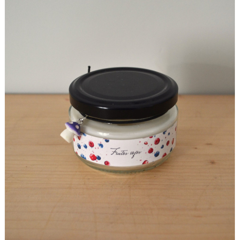 Vela frutos rojos mediana | Vela Artesanal de Soja Vegana